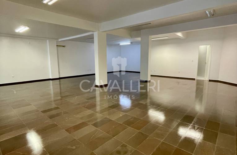 Sala Comercial na Praça da Bandeira